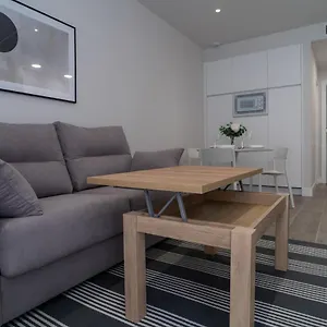 Aac - Apartamento Luminoso Y Nuevo, A 1,3km Del Centro De Malaga